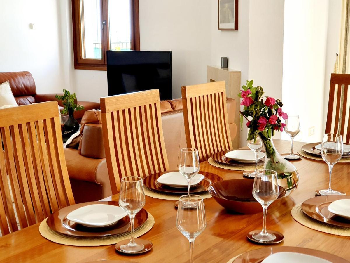 Jacaranda Altaona Golf Villa *